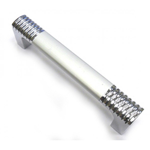 Ручка-скоба мет. 128мм плоская "Алюминий+хром"(М8703)